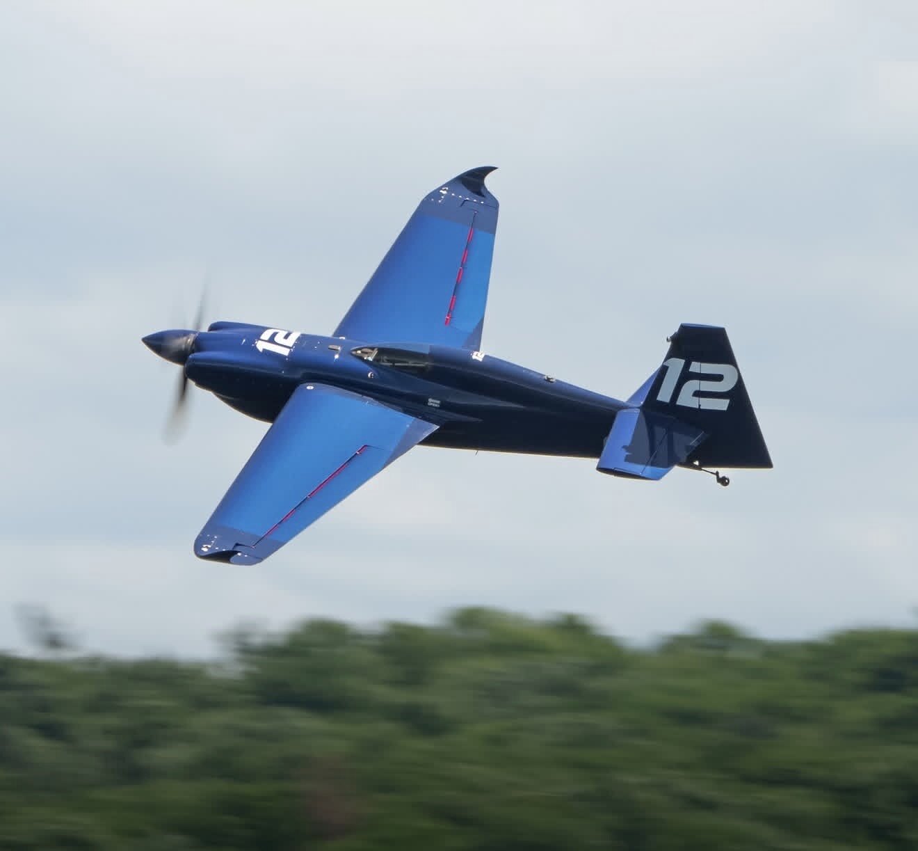 Viking 12 Aerobatic Demo